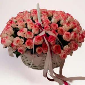 101 розовая роза в корзине в Алмате