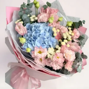 Букет Атласный Блюз — авторский букет с гортензией в Алматы